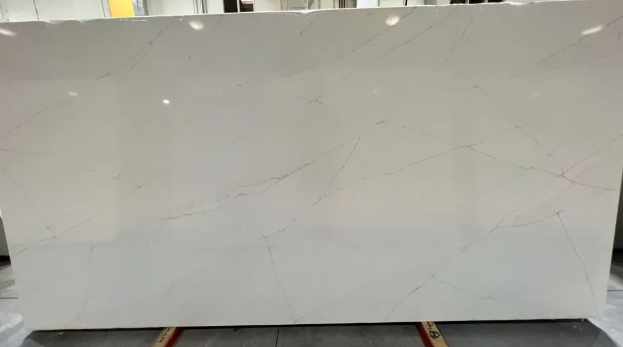 CALACATTA GOLD VEIN QUARTZ