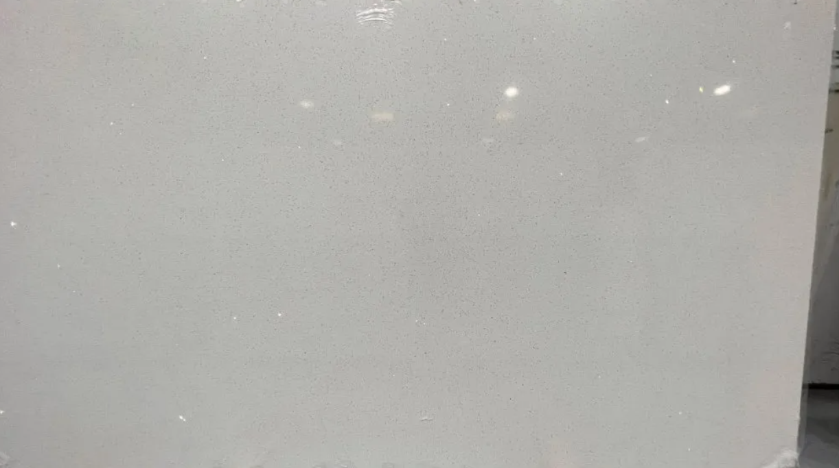 WHITE GALAXY JUMBO QUARTZ